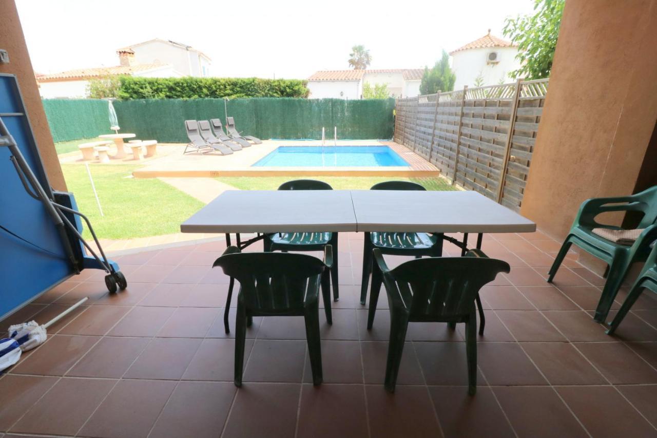 Peni 168A - Belle Maison Avec Piscine Empuriabrava Ngoại thất bức ảnh