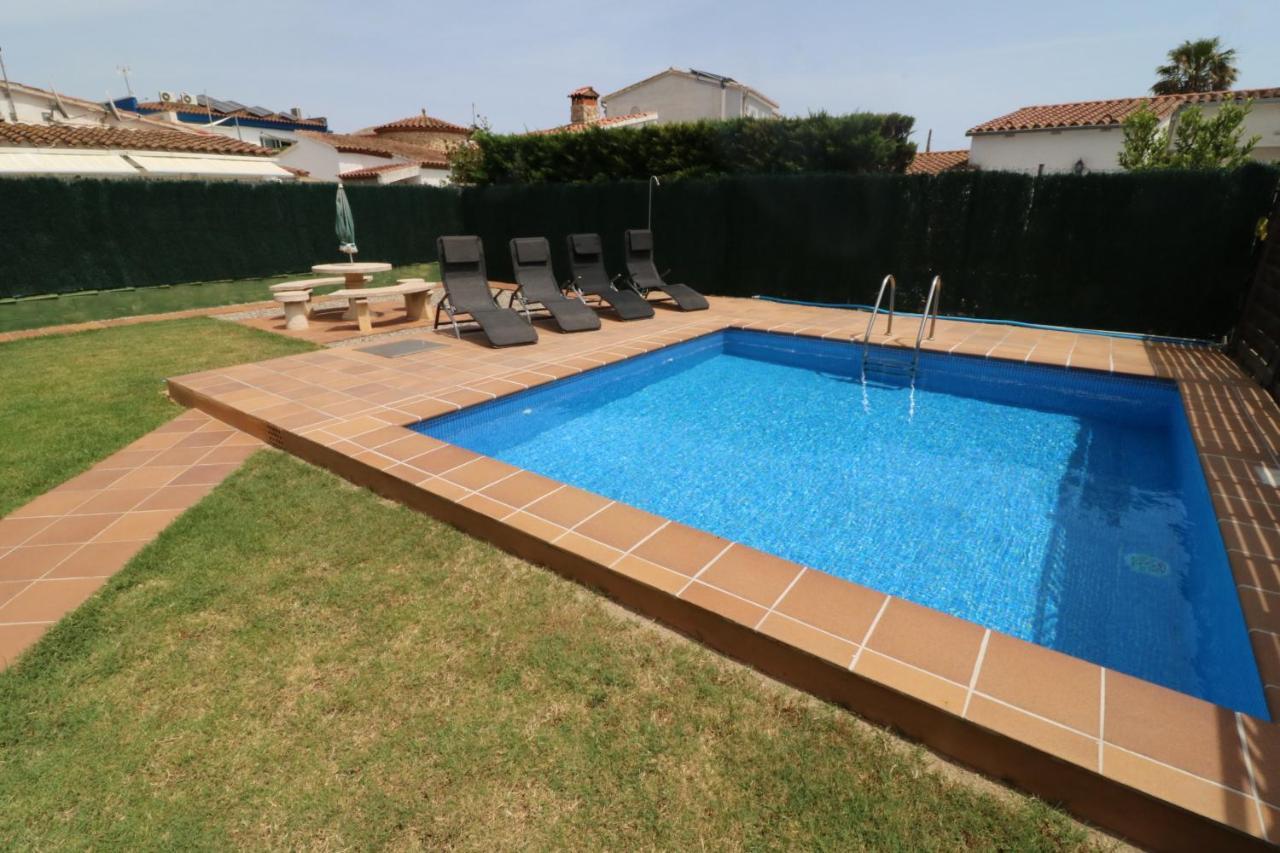 Peni 168A - Belle Maison Avec Piscine Empuriabrava Ngoại thất bức ảnh